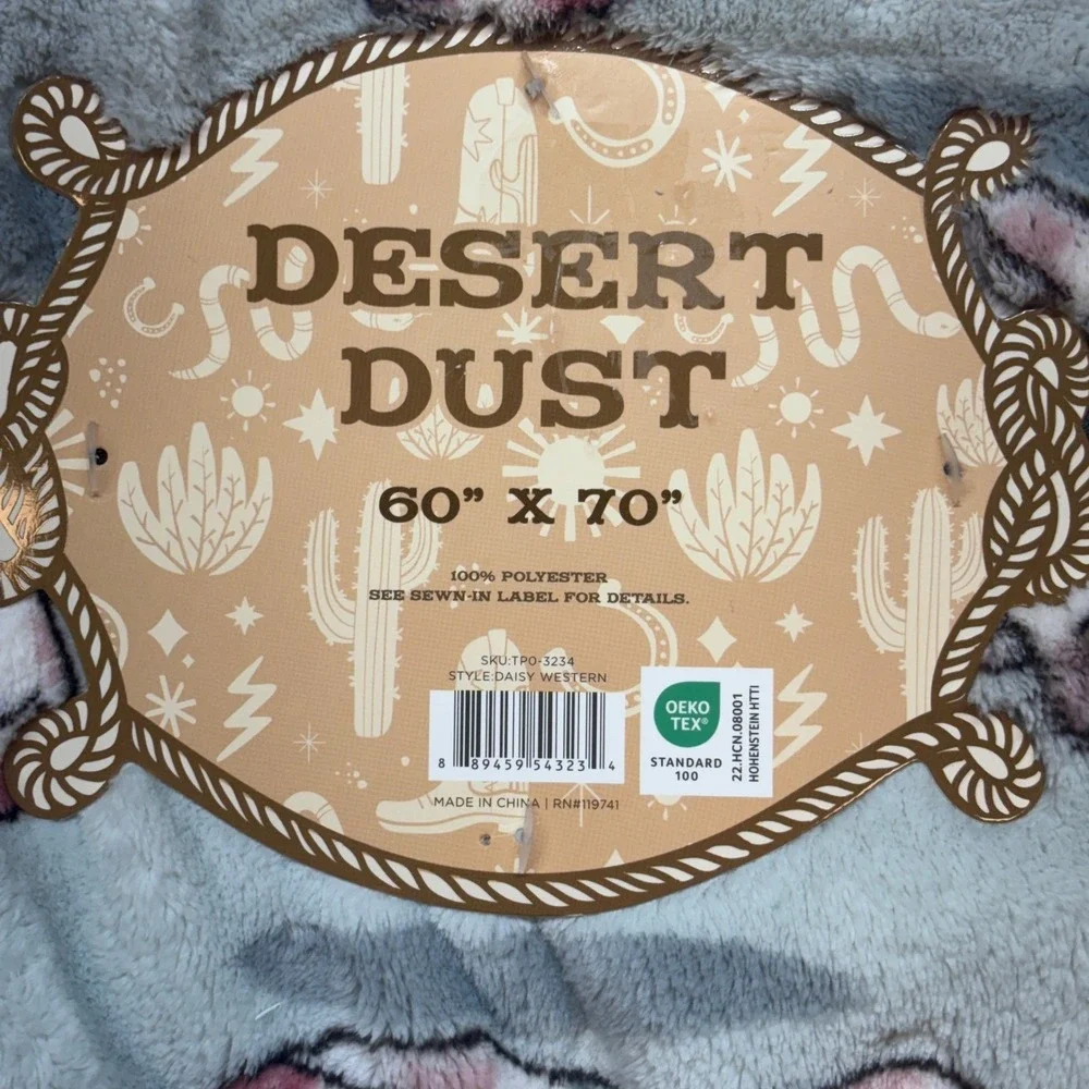 Desert Dust Oversized Throw Blanket Cowboy Hat‎ Cactus Print Cozy Blue 60x70 New